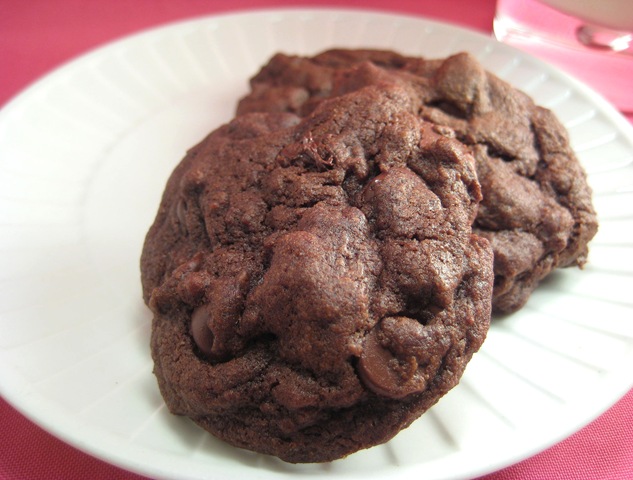 [Double Chocolate chip cookie1[6].jpg]