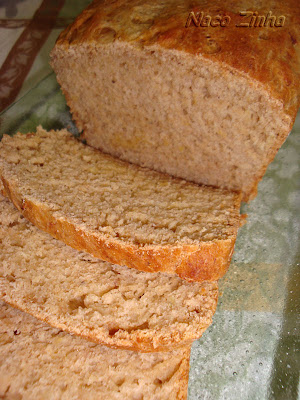 Pão integral de banana e iogurte Pão integral de banana e iogurte