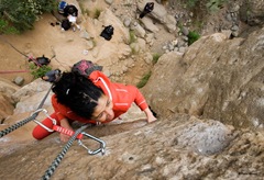 Escalando en Arico07