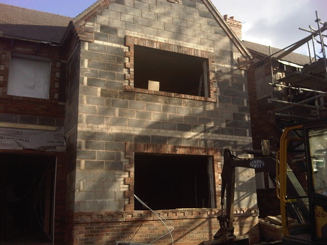 [Nice Bay Windows on Plot 1 Goodby[2].jpg]