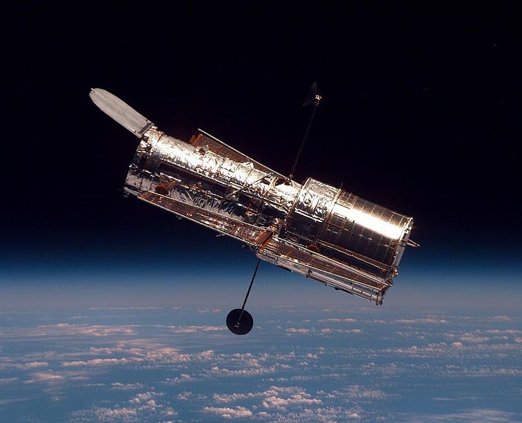 El telescopio Hubble  cumple 20 años, abriendo la puerta a un Universo que hasta entonces era desconocido para el ser humano.