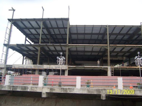 Entrance Building, dalam progress
