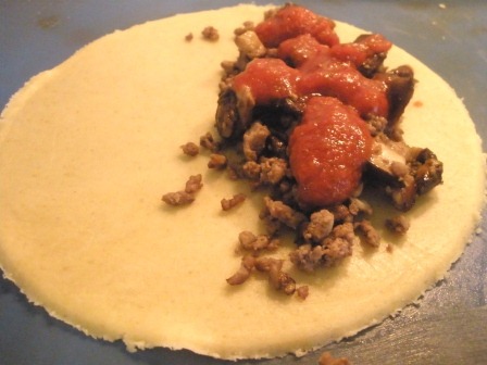 [pizza pocket with filling[7].jpg]