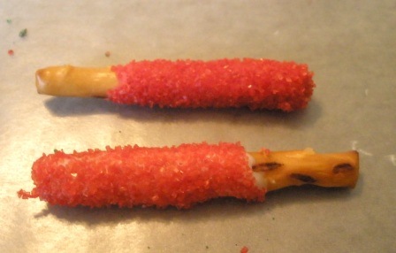 [candy coated pretzels - reds[3].jpg]