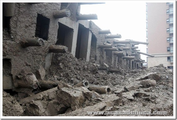 building_collapse_09