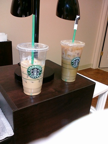 [Starbucks[2].jpg]