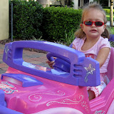 Pippa Loves to Drive