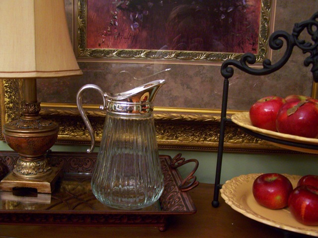[SilverPitcher0015.jpg]