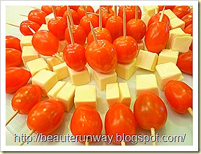 cheese and bay tomatoes
