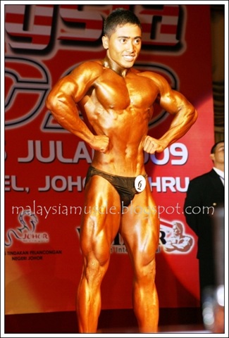[Mr Malaysia 2009 (40)[2].jpg]