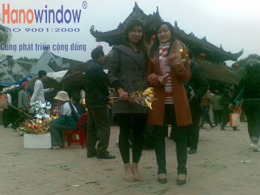 http://lh5.ggpht.com/_TtXNu7fwOVo/S8vTokPvZjI/AAAAAAAAAKQ/0aFPy4mMOeo/C%E1%BB%ACA%20NH%E1%BB%B0A%20H%C3%80%20N%E1%BB%98I%20-%20HANOWINDOW%20CUA%20uPVC%20-%20HANOIWINDOW%20%20-%20DU%20XU%C3%82N%20201%20CH%C3%99A%20B%C3%81I%20%C4%90%C3%8DNH%2C%20NINH%20B%C3%8CNH%20-%203%20B.jpg