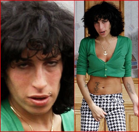 [amy-winehouse-in-barnet[3].jpg]
