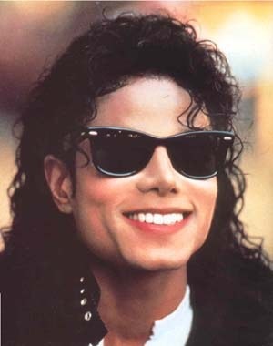 [michael-jackson-is-madman[3].jpg]