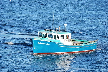 [fishing boat 004[5].jpg]