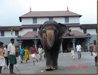 Sri Dharmasthala Manjunatheshwara Temple , Dharmasthala (75 kms from Mangalore), Karnataka