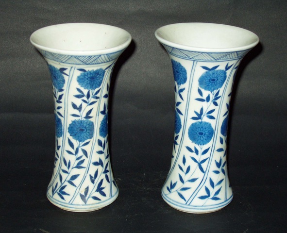 [cbw23-24 vases beaker floral 15x8 kangxi 18c[2].jpg]