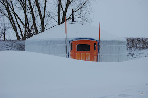 "Het kleine Paradijs" Yurt in de winter