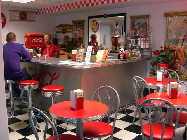 [SchmidtCokeMuseum (3)[2].jpg]