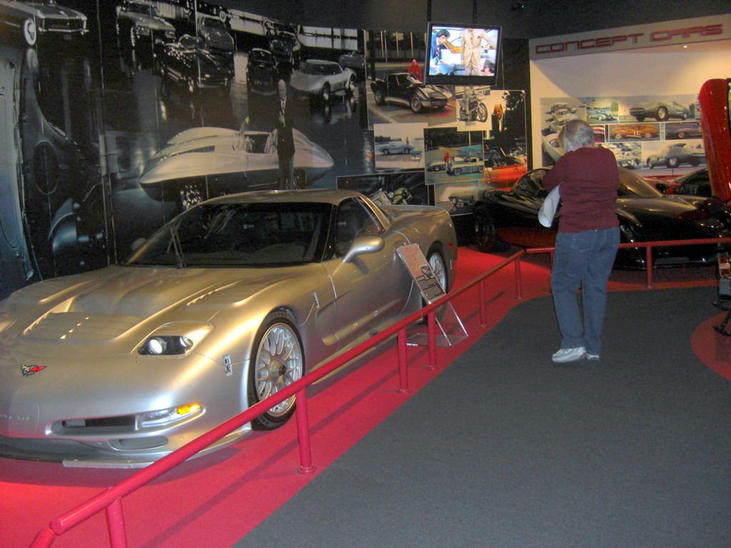 [Corvette Museum (13)[4].jpg]