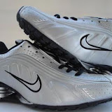 Nike Shox R4 13