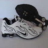 Nike Shox R4 Torch 09