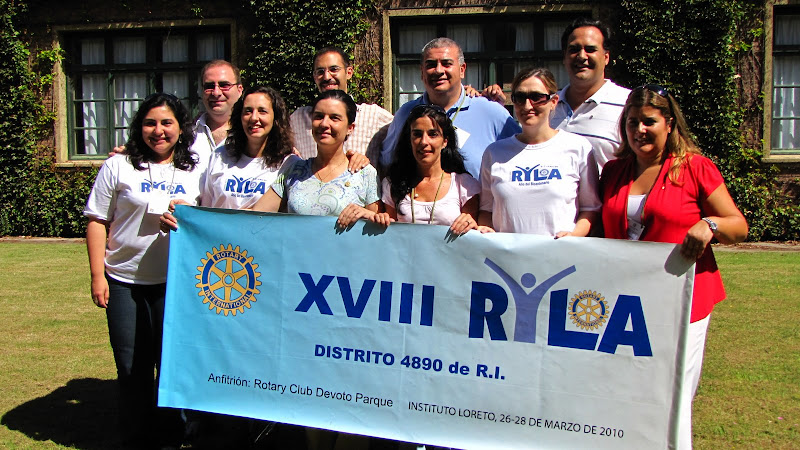 Miembros del Rotary Club Devoto Parque en oportunidad del RYLA 2010 / Foto de Emmanuel Rey