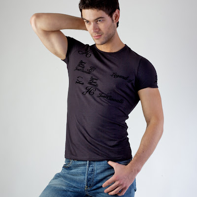 Sexy Model jeans and T-shirt 