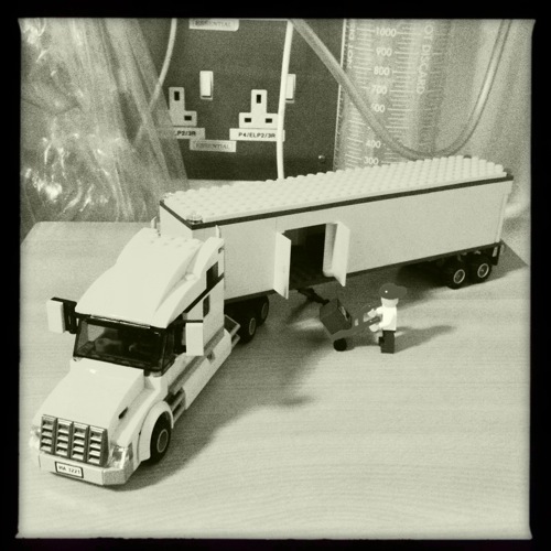 We got ourselves a convoy...