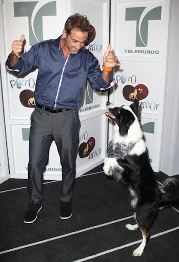 Dealer y Carlos Ponce en la