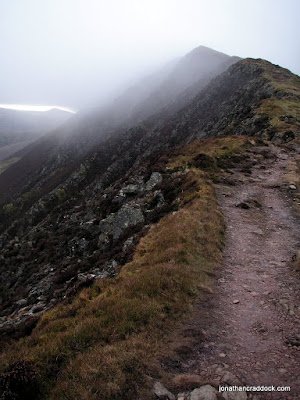 Looking at Scar Crags on route to Causey Pike