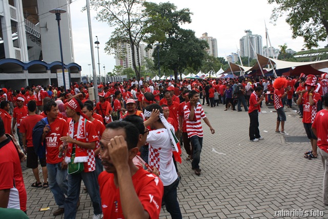 [final Malaysia Cup 2010 (7)[11].jpg]
