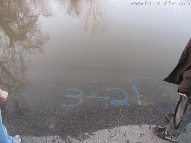 [IMG_0598_640x480[10].jpg]