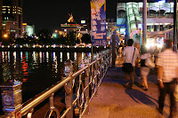 Keelung Harbor, en escenografía de noche