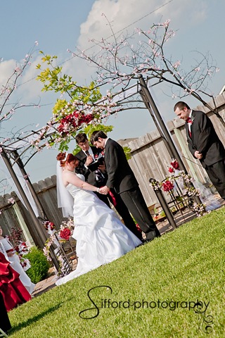 [Linder_Wedding-549[4].jpg]
