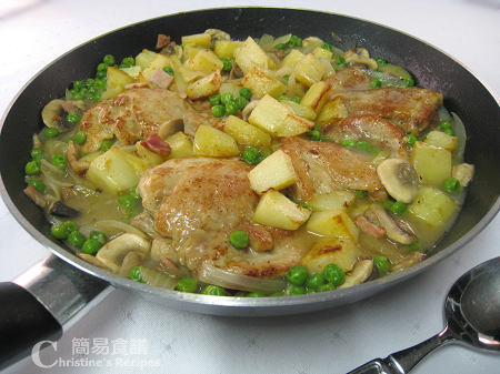 焗雞腿配白酒蘑菇汁 Roast Chicken with Bacon & Peas