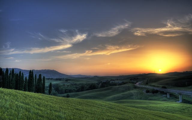 [tuscan-sunset-1920x1200.jpg]
