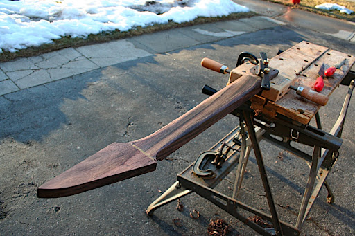 My outdoor neck-carving rig. The weather was spectacular this weekend, so i worked outside as much as possible.