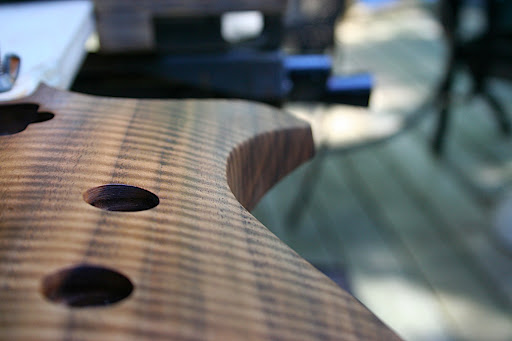 Further coats of oil will fill in the grain a bit more.