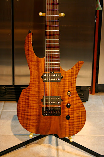Custom Nordstrand Decibuckers, ABM bridge, 6-way Free-Way pickup selector, master volume and tone.