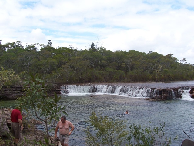 [100_0695[11].jpg]