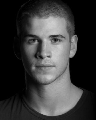 [liam-hemsworth-fotos[4].jpg]