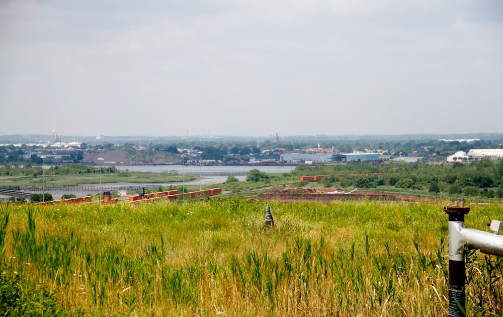 media dérive Fresh Kills Landfill to Park?