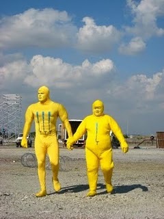 [yellow man[4].jpg]