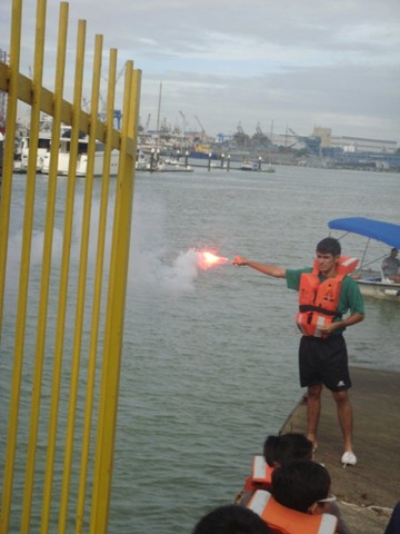 [14642_180771830185_620730185_3103995_3623270_n[16].jpg]