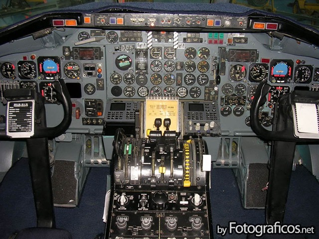[Fuerza aérea mexicana11[2].jpg]