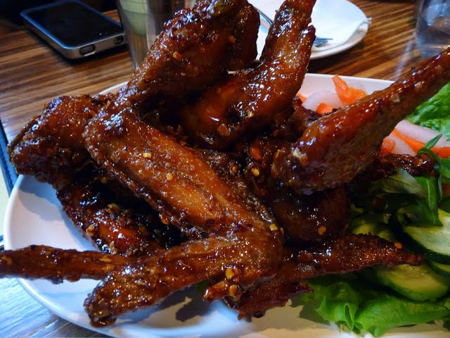 Pok Pok, Ike's Wings, Vietnamese Fish Sauce wings, Andy Ricker, Thai restaurant