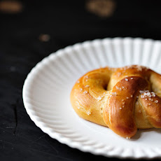 Baker's Sign Soft Pretzels