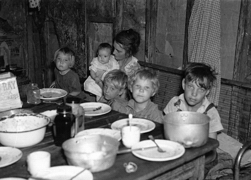 [Destitute family, US dust bowl[4].gif]
