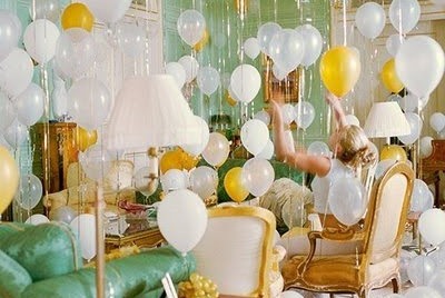 [Balloon-Room9.jpg]
