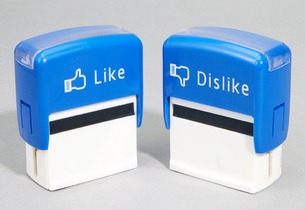 [2011.05.11 - Like Dislike[7].jpg]